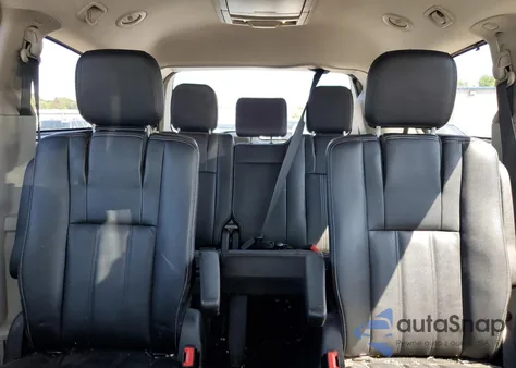 2016 Chrysler Town & Country Touring from USA, damaged, VIN 2C4RC1BG6GR200704